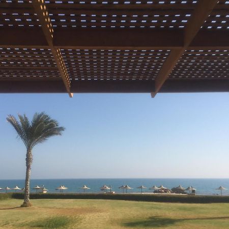 Beach Front Chalet Ain Sukhna Eksteriør bilde